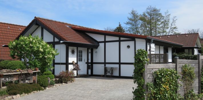 ferienhaus altes land deichbluete aussenansicht hollern twielenfleth elbe 
